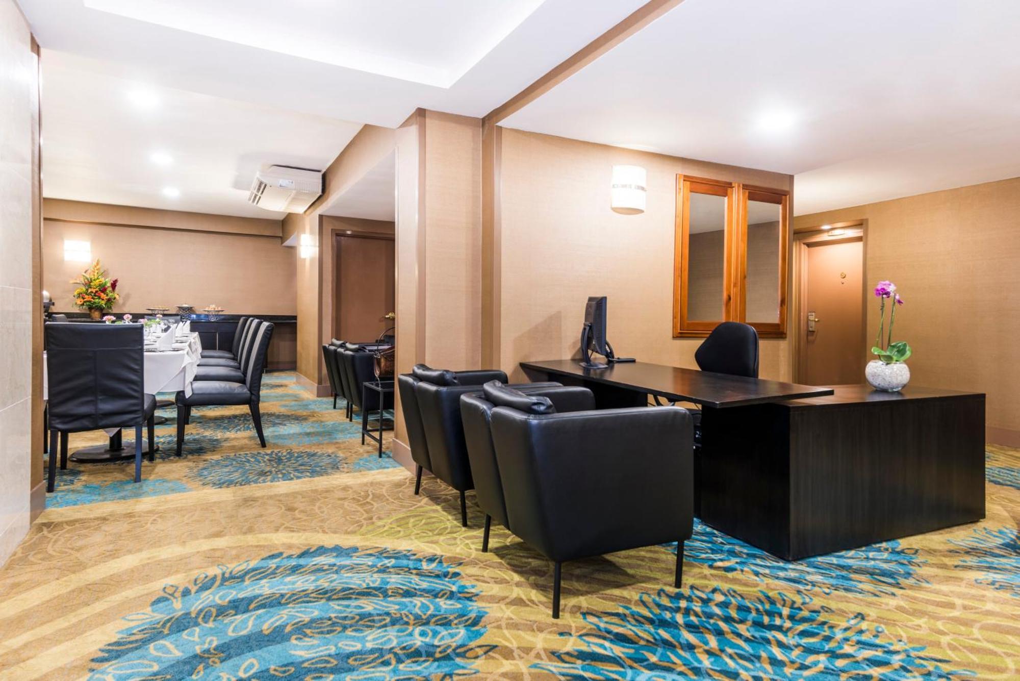 Holiday Inn Convention Center By Ihg Managua Exterior photo